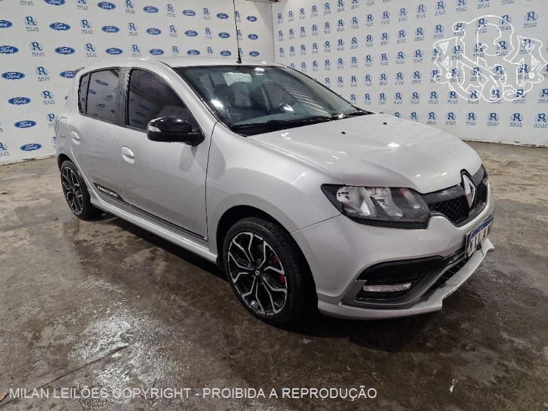 Renault Sandero RS 2022 em leilão