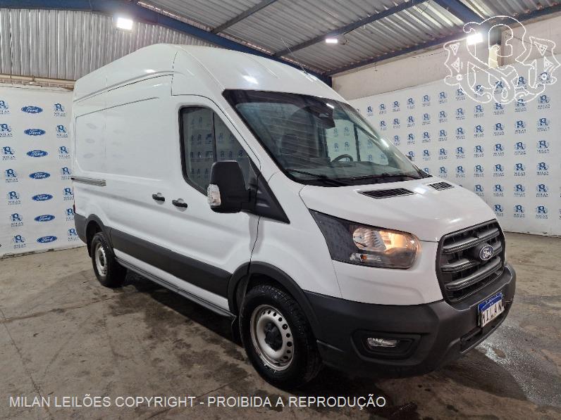 Ford Transit F35maab 2025 em leilão