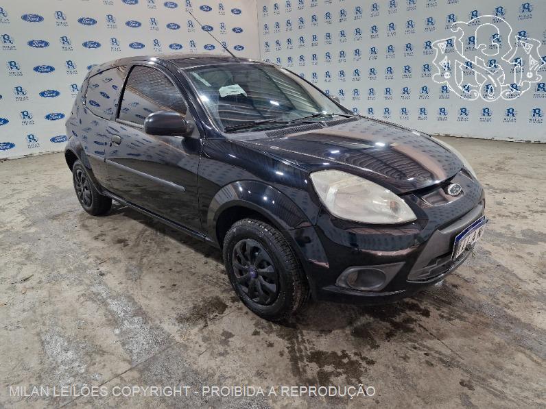 Ford KA Hatch 2012 em leilão