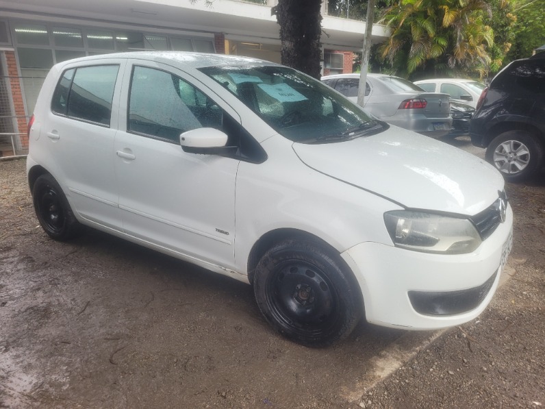 VOLKSWAGEN FOX 2011 em leilão