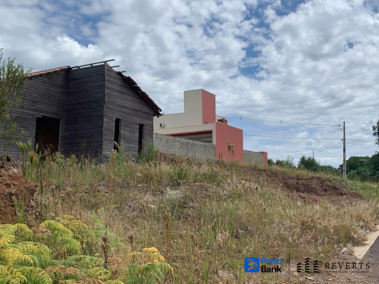 Xanxerê – SC. Bairro Bela Vista. Terreno. Áreas Totais. Terr. 475,00m², localizado em Xanxerê - SC, bairro Bela Vista