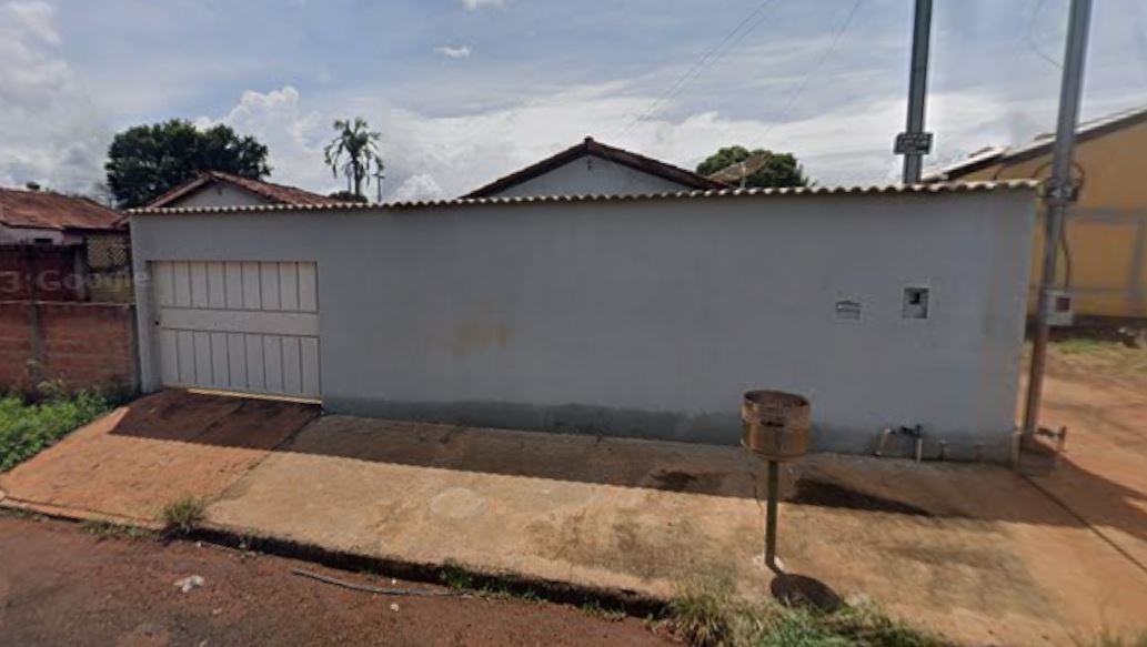 Imagem do imóvel Quirinópolis – GO. Bairro Pq Flamboyant. Casa. Áreas Totais. Terr. 226,60m² e constr. 129,05m²