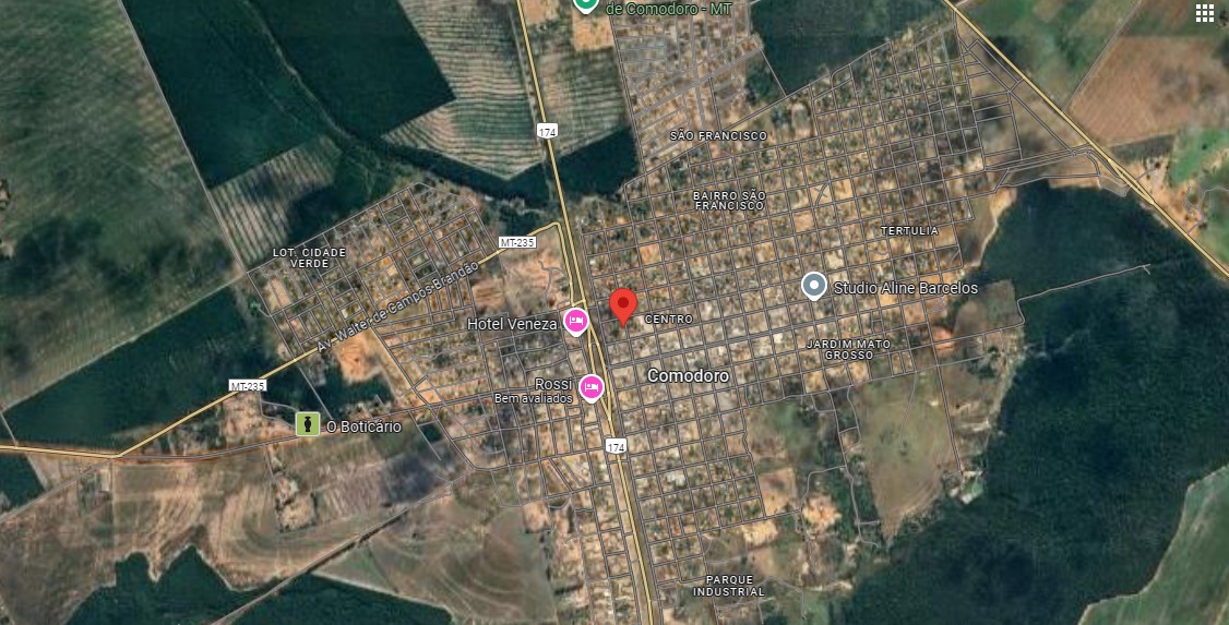 Comodoro – MT. Bairro Centro. Prédio. Áreas Totais. Terr. 450,00m² e constr. 200,59m², localizado em Comodoro - MT, bairro Centro