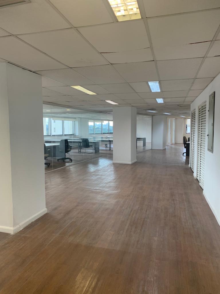 São Paulo - SP. Bairro Vila Olímpia-Conj. Manager Center- Conj. Área Priv Área Priv. 384,71m², localizado em São Paulo - SP, bairro Vila Olímpia