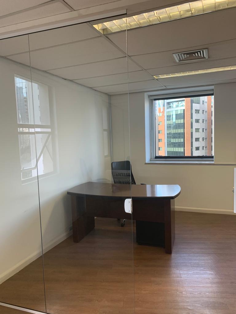 São Paulo - SP. Bairro Vila Olímpia-Conj. Manager Center- Conj. Área Priv Área Priv. 384,71m², localizado em São Paulo - SP, bairro Vila Olímpia