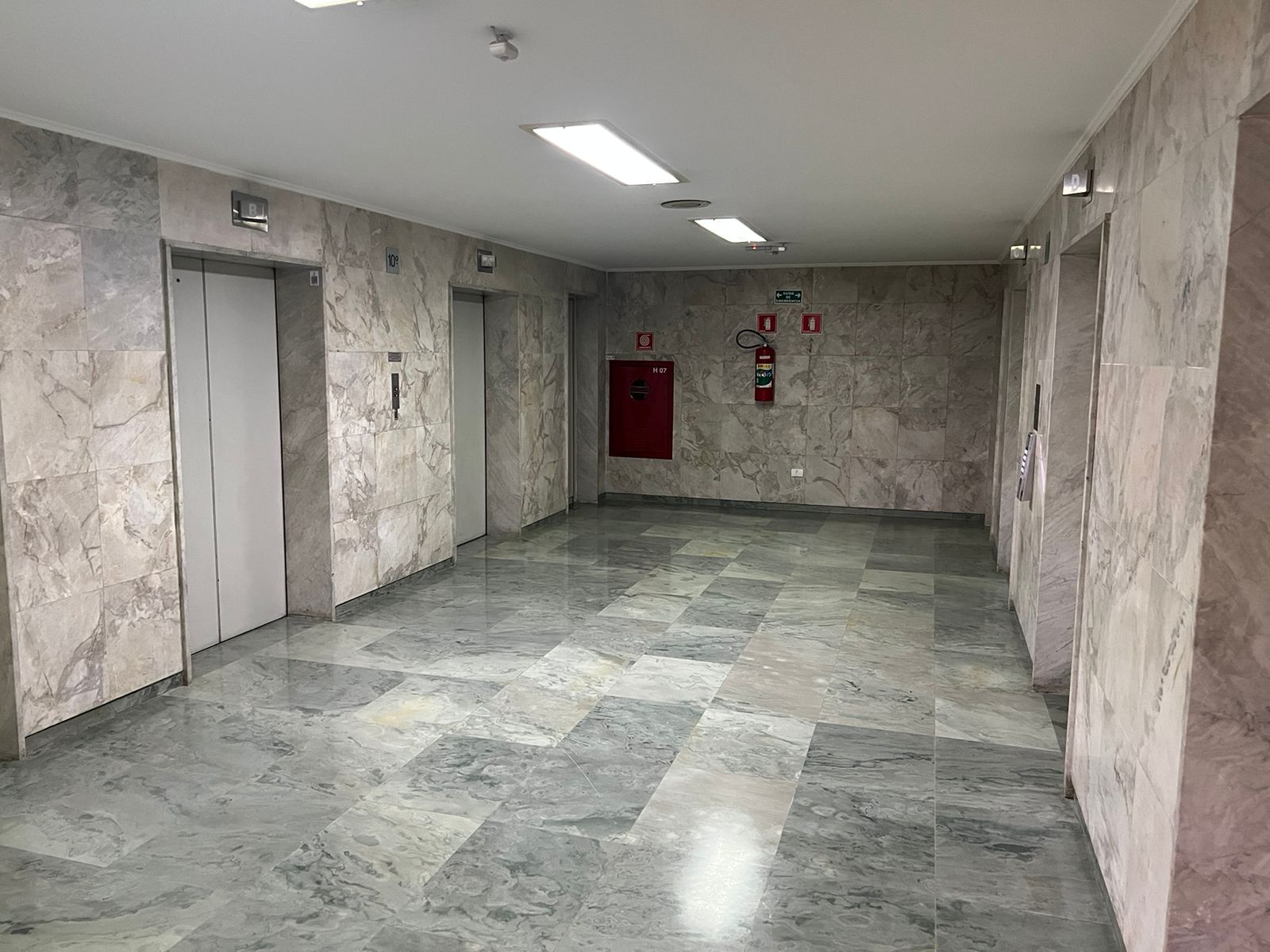 São Paulo - SP. Bairro Vila Olímpia-Conj. Manager Center- Conj. Área Priv Área Priv. 384,71m², localizado em São Paulo - SP, bairro Vila Olímpia
