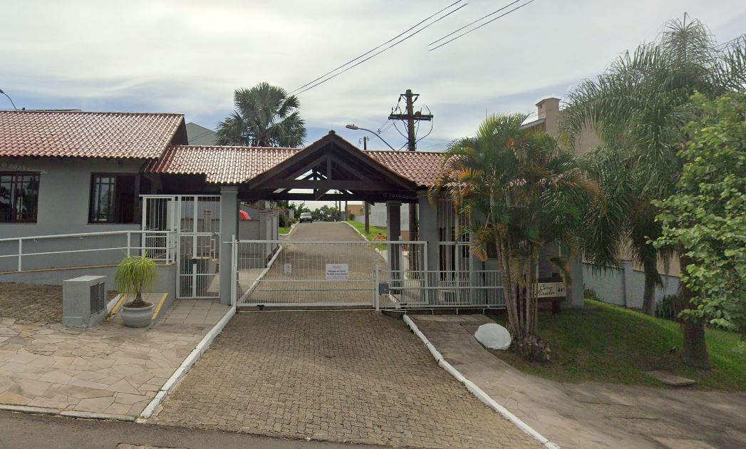 Imagem do imóvel Porto Alegre – RS. Bairro Aberto dos Morros. Áreas Totais. Terr. 215,65m² e constr. 183,57m²