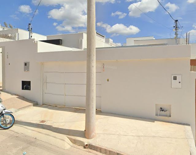 Nova serrana - mg. bairro pouso alegre. casa. áreas totais. terr. 133,20m² e constr. 82,34m² - foto 2