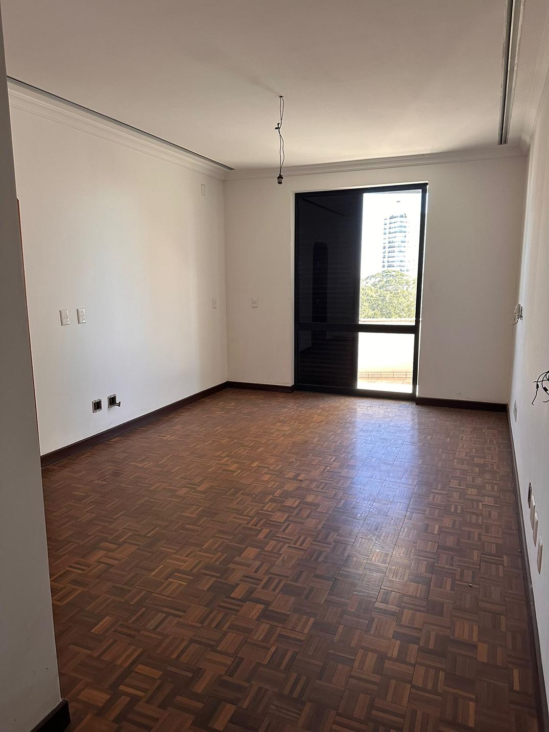 São Paulo/SP – Bairro Morumbi – Apto com 864,62m2 de área priv. e 5 vagas de garagem., localizado em São Paulo - SP, bairro Morumbi
