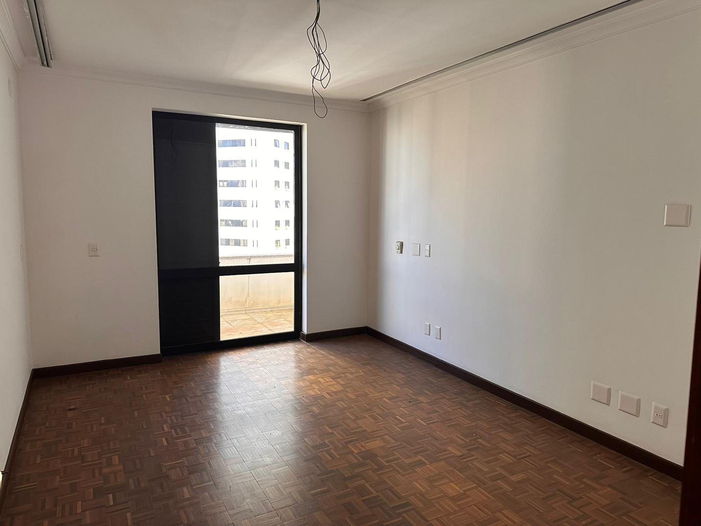 São Paulo/SP – Bairro Morumbi – Apto com 864,62m2 de área priv. e 5 vagas de garagem., localizado em São Paulo - SP, bairro Morumbi