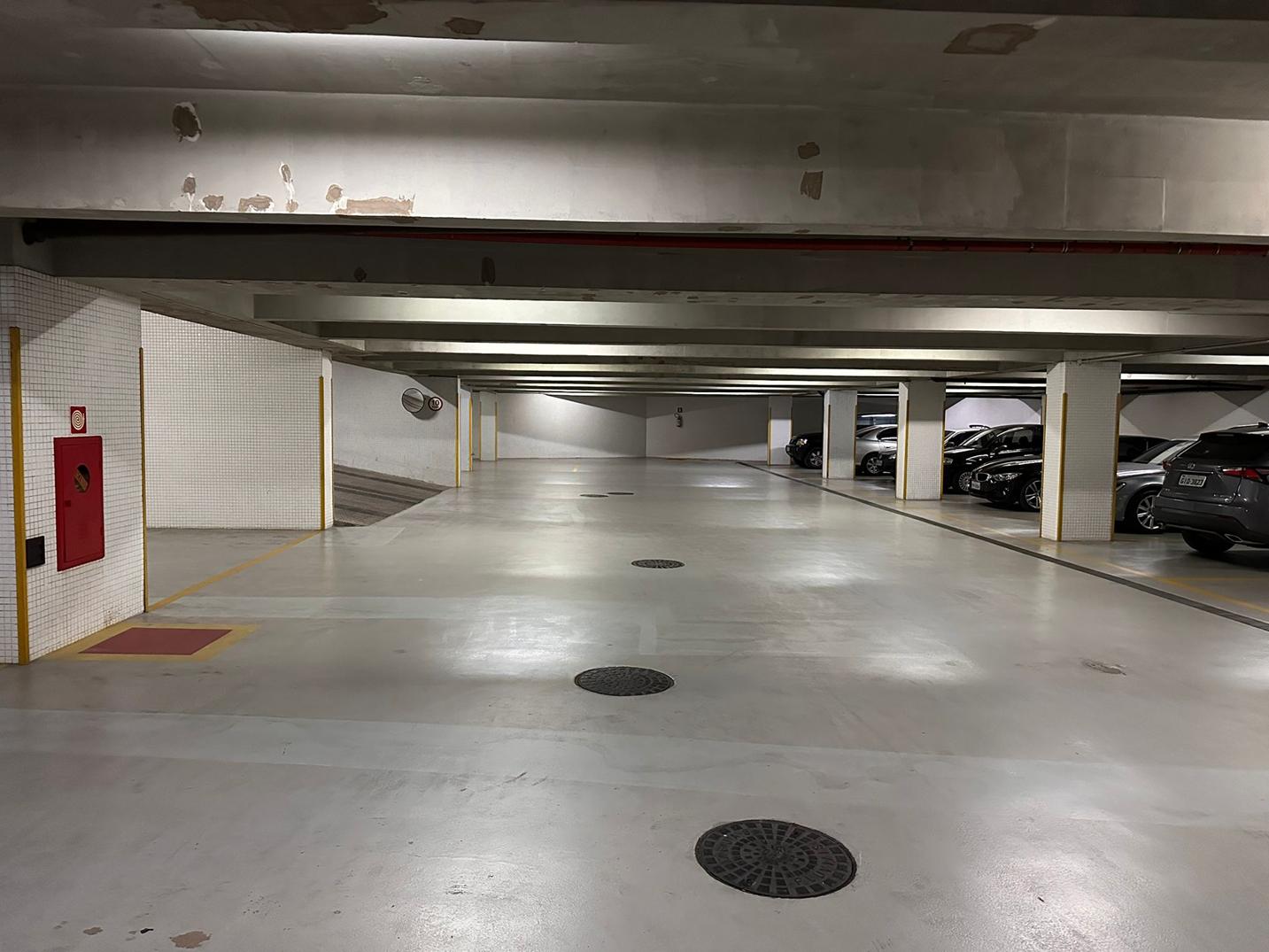 São Paulo/SP – Bairro Morumbi – Apto com 864,62m2 de área priv. e 5 vagas de garagem., localizado em São Paulo - SP, bairro Morumbi