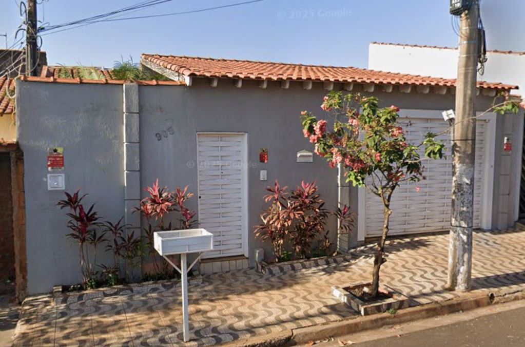 Imagem do imóvel Ribeirão Preto – SP. Bairro Jd. Manoel Penna. Casa. Área Totais. Terr. 200,00m² e constr. 135,85m²