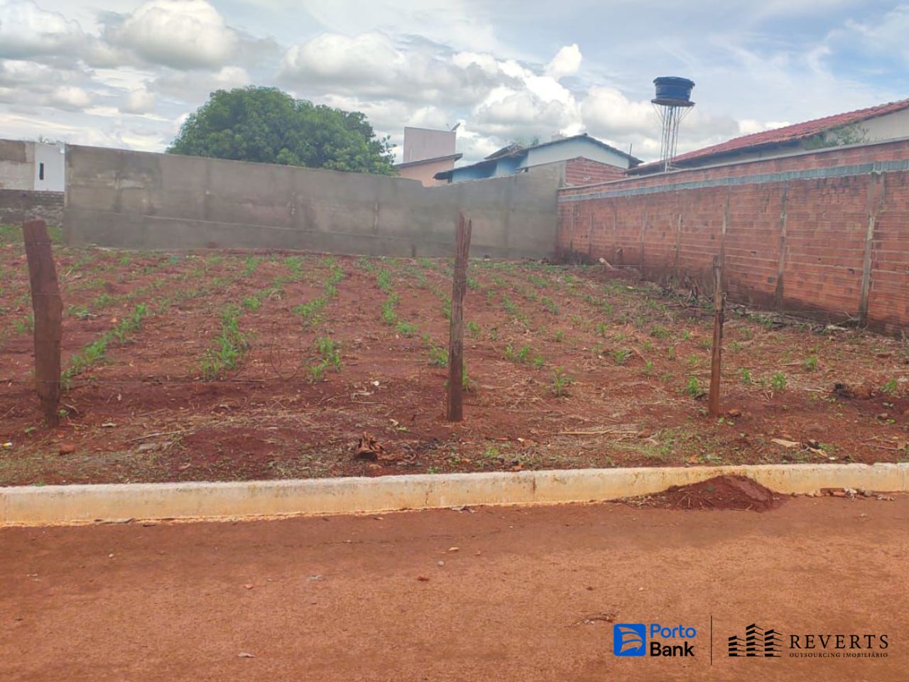 Imagem do imóvel Jesúpolis - GO. Lot Da Cidade. Terreno. Áreas Totais. Terr. 360,00m²
