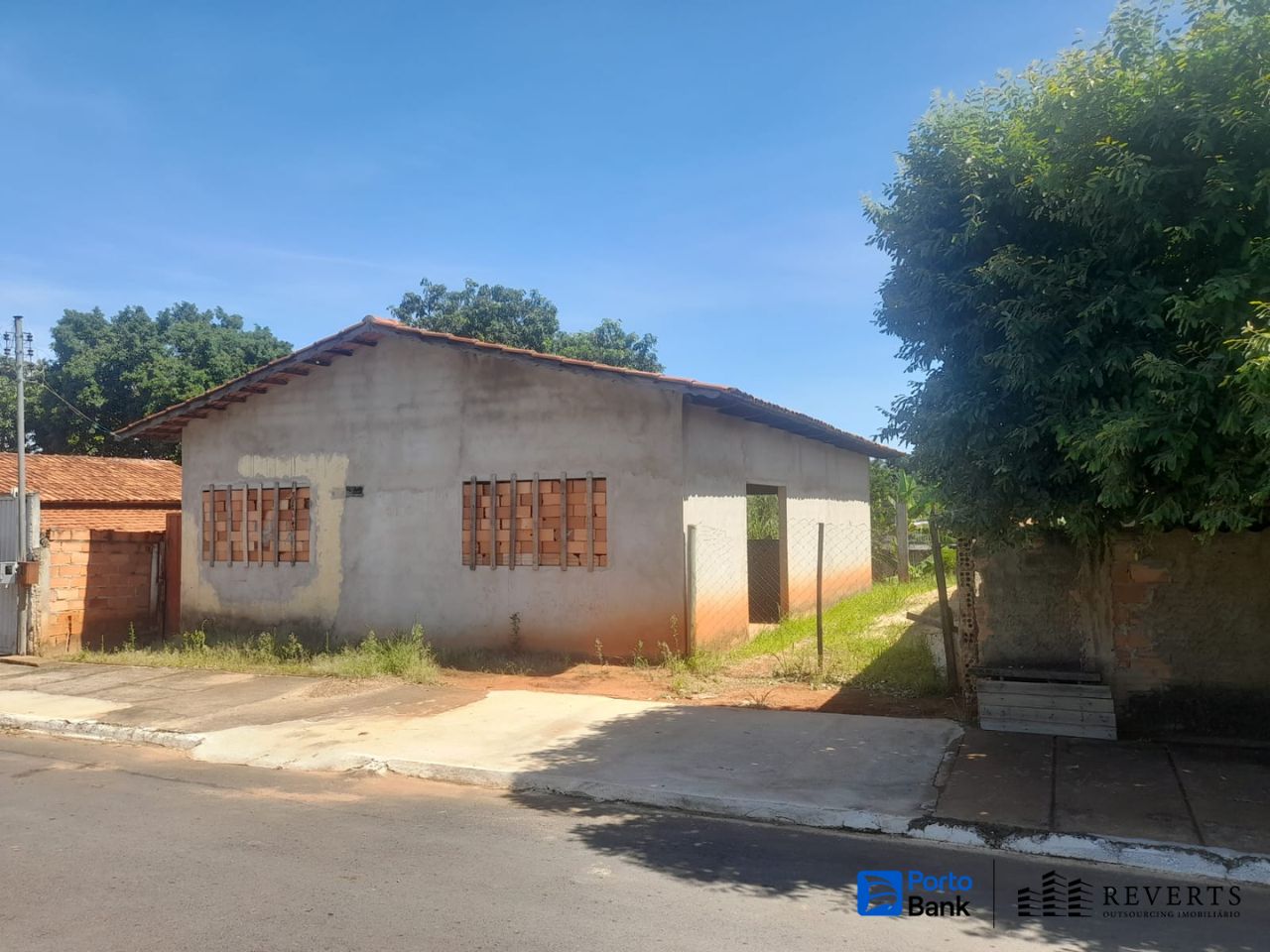 Marzagão - GO. Setor Júlia Monteiro. Casa. Áreas Totais. Terr. 360,00m² e constr. 76,54m², localizado em Marzagão - GO, bairro Setor Júlia Monteiro