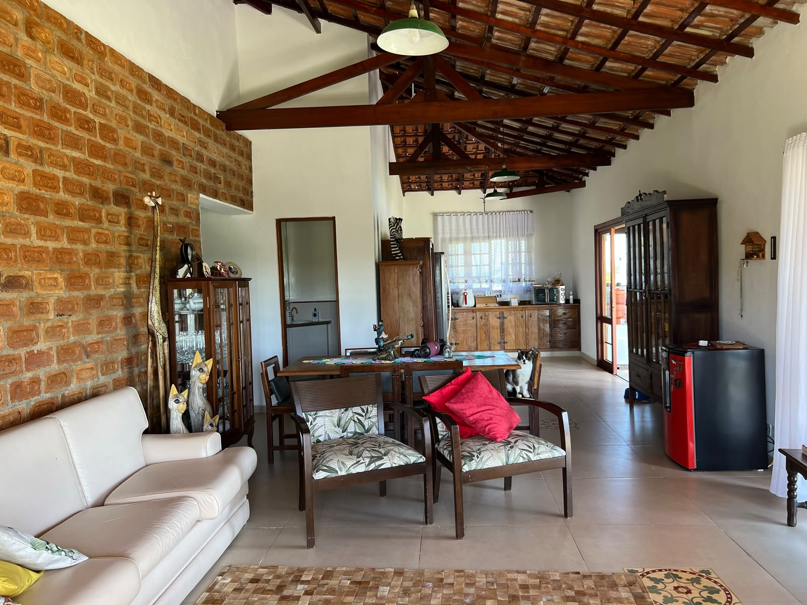 São José dos Campos - SP. Bairro do Jaguari. Chácara. Terr. 12.064,48m² e constr 437,44m², localizado em São José Dos Campos - SP, bairro Jaguari