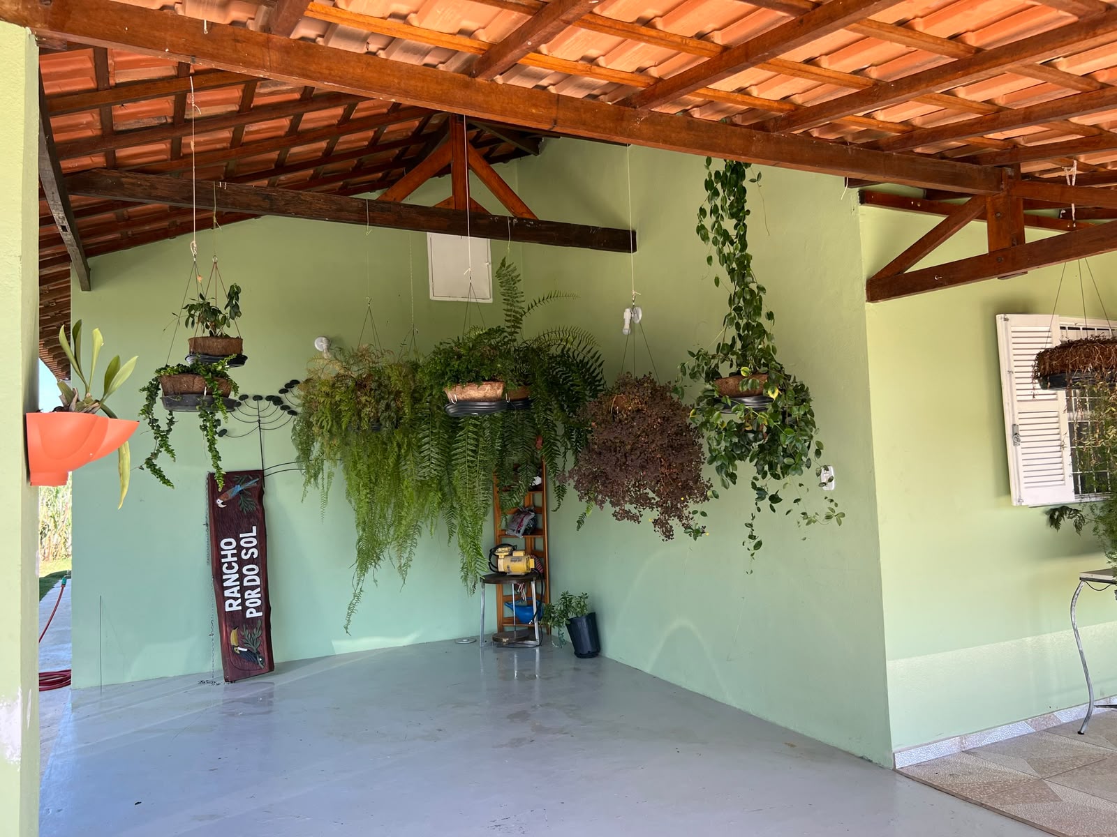 São José dos Campos - SP. Bairro do Jaguari. Chácara. Terr. 12.064,48m² e constr 437,44m², localizado em São José Dos Campos - SP, bairro Jaguari