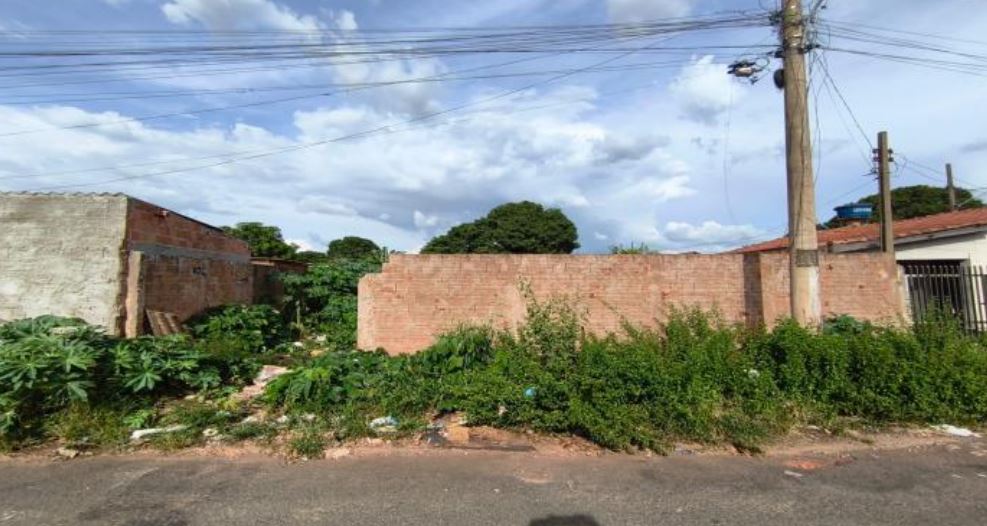 Imagem do imóvel Campo Grande - MS. Bairro Tiradentes. Terreno. Áreas Totais. Terr. 365,88m²